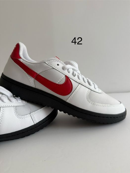 Nike marimea 42 noi, originali