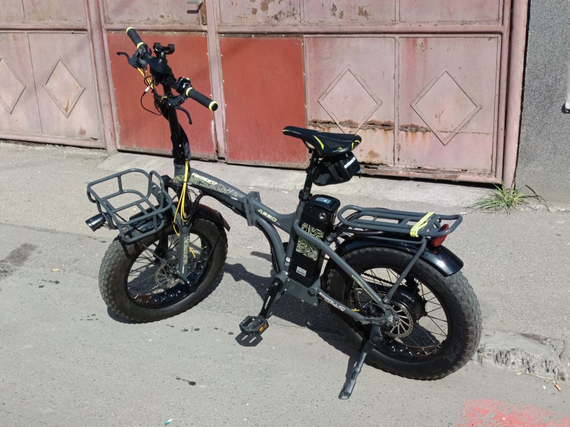 Bicicletă asistata cu motor electric