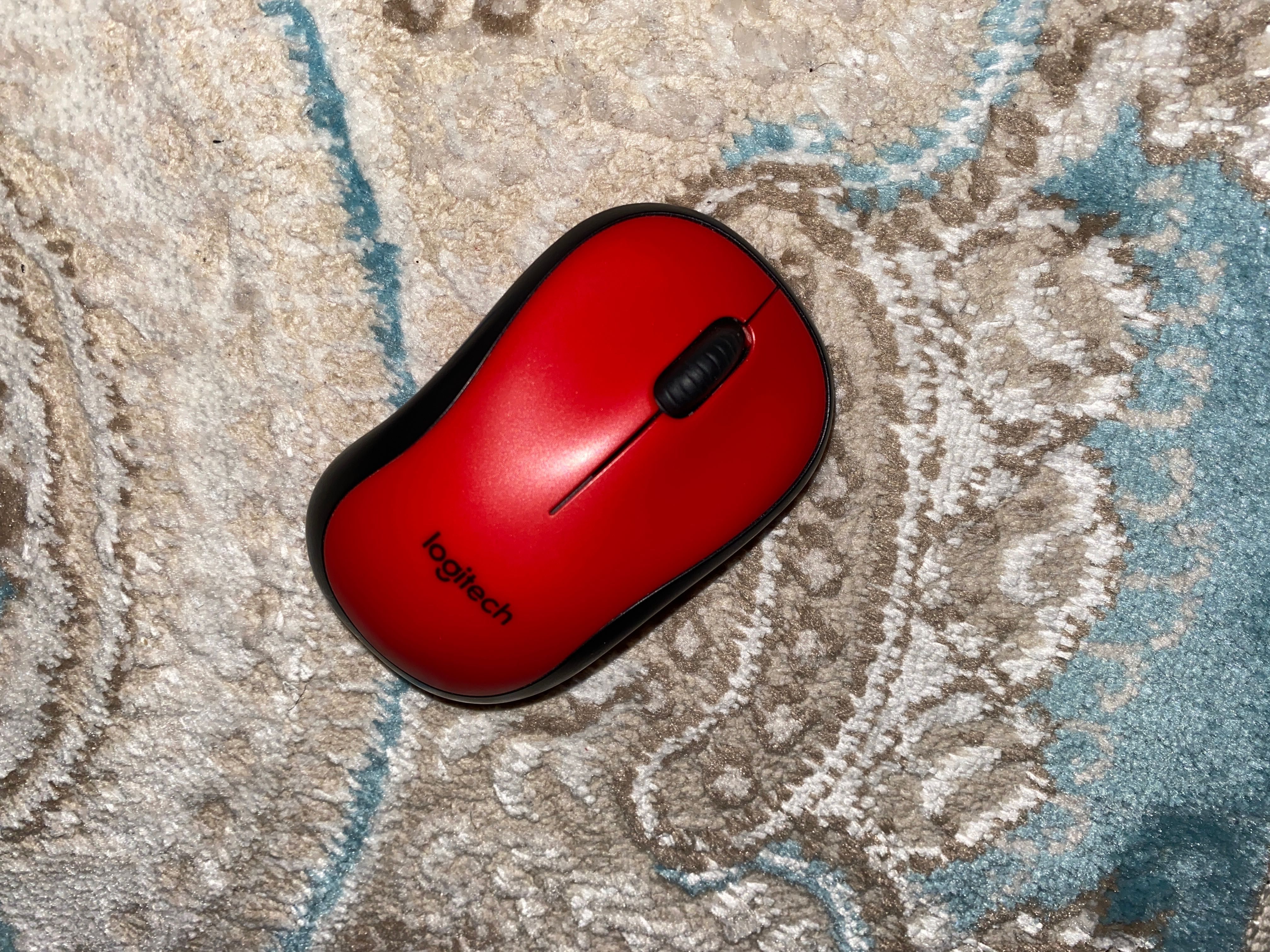 Мышь Logitech M220 Silent красный