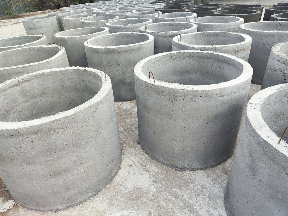 Бетонные кольца с завода