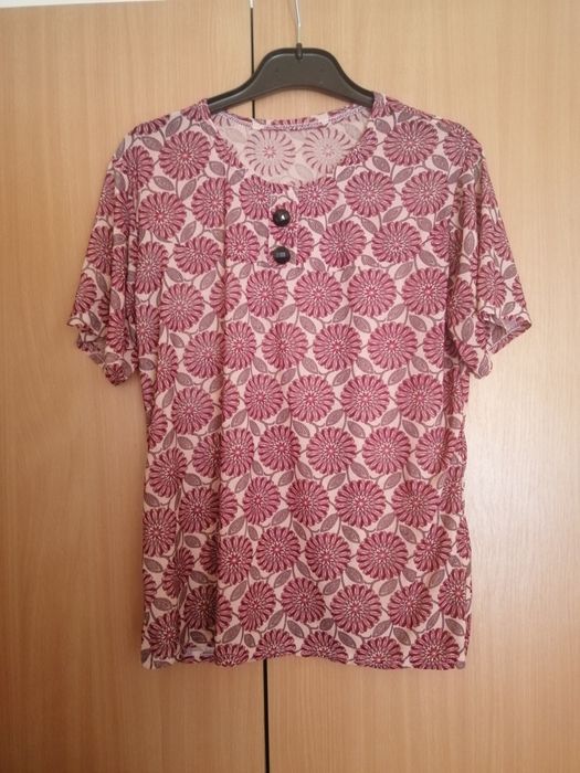 Bluze de dama subtiri