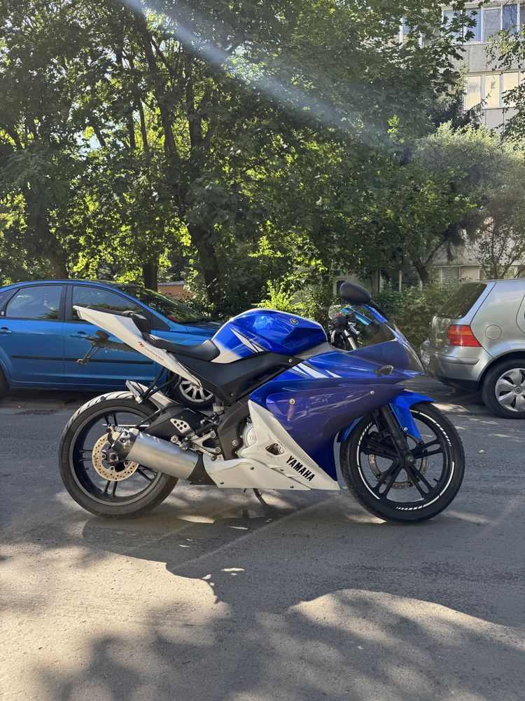 Yamaha YZF R125 !