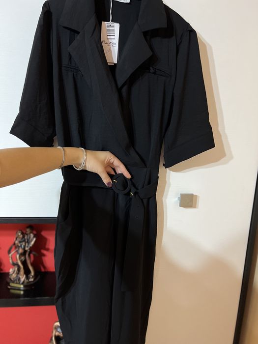 Salopeta noua cu eticheta