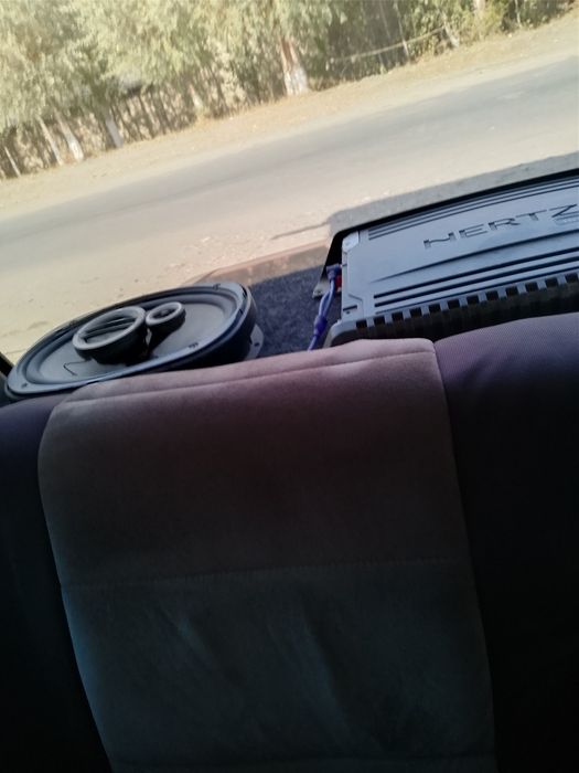 Vaz2106moshina..