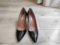 Дамски обувки Pollini