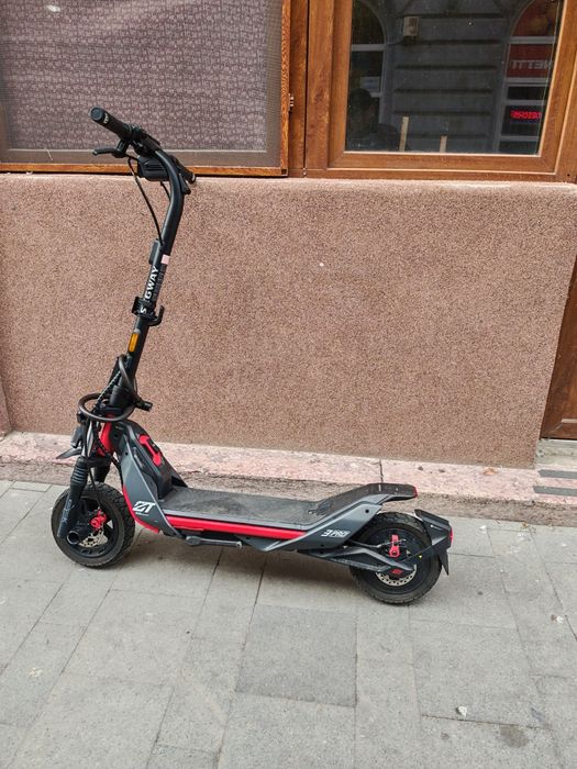 Oferta! Trotineta electrica ninebot zt3 pro