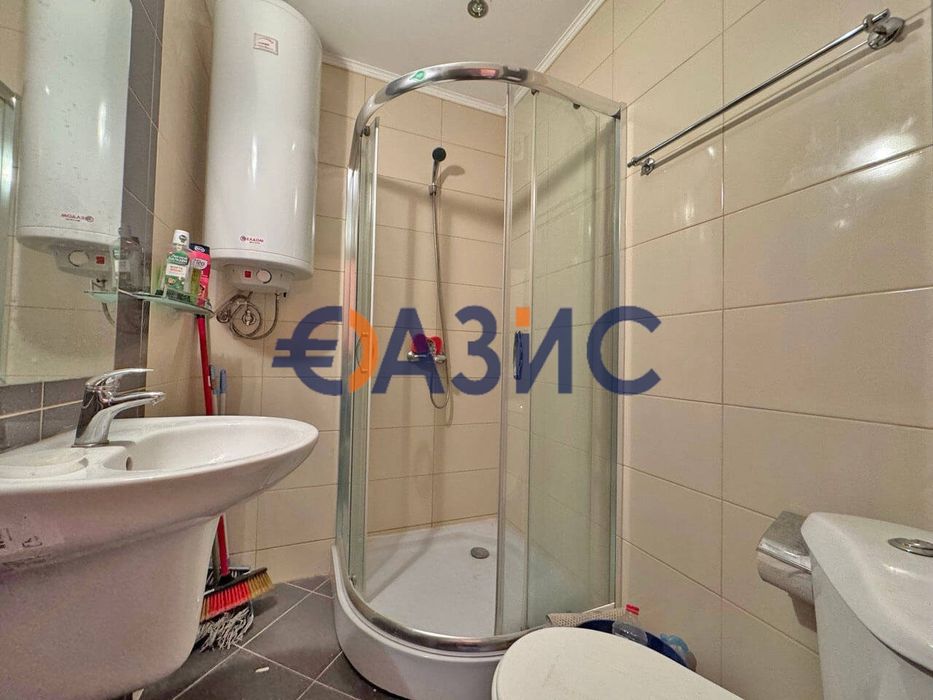 Продава се Двустаен апартамент в к.к. Слънчев бряг - 58 кв.м за 1268 €/кв.м - Снимка #11