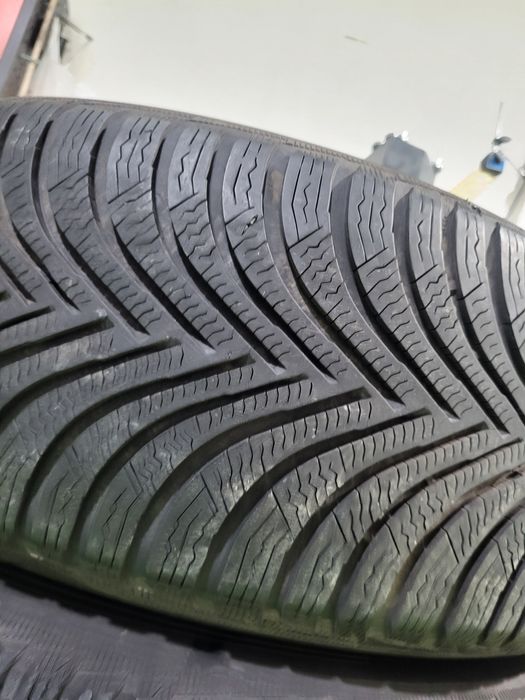 4 бр зимни 225/55/17 Michelin