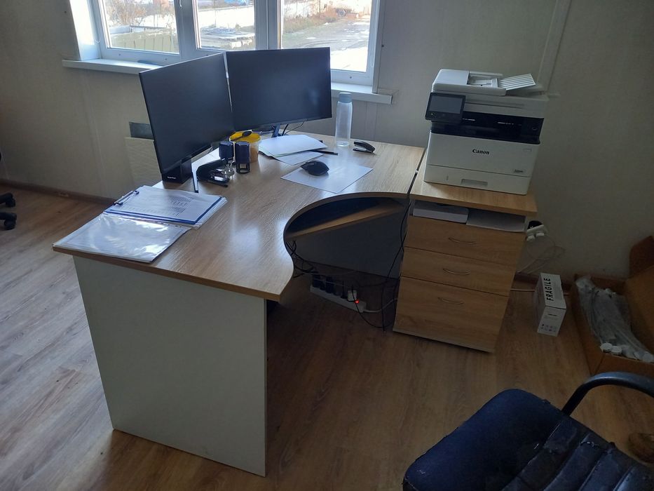 Мебель офисный корпусный