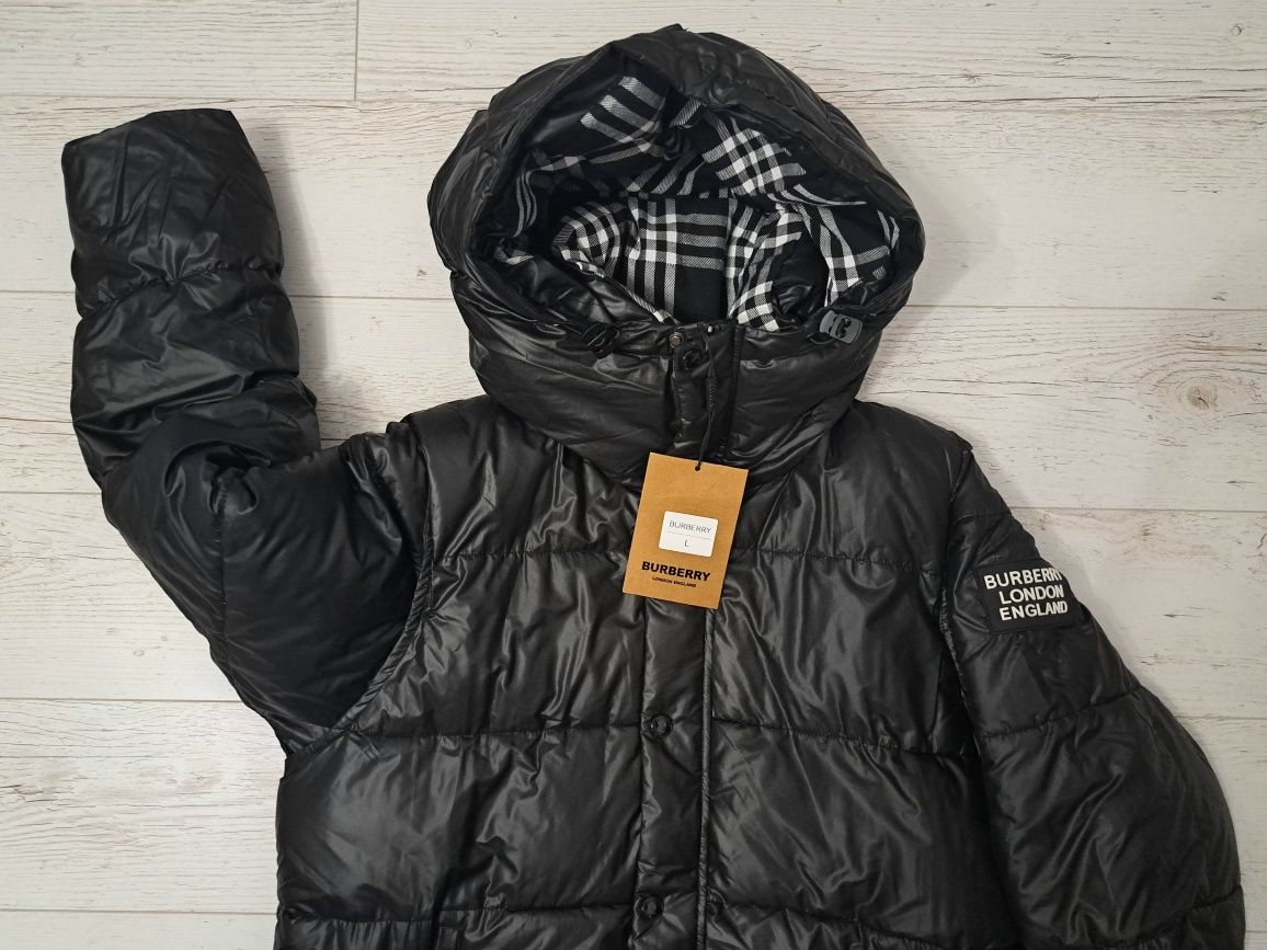 Burberry-Дамско Зимно яке