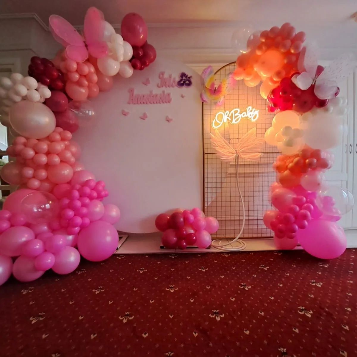 Aranjamente cristelnita,  decor nunta/botez, photocorner baloane,