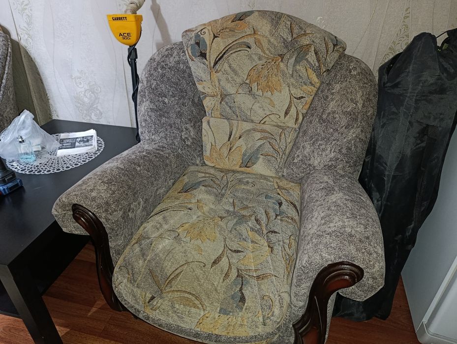 Мягкая мебель,кресло два шт.флок.