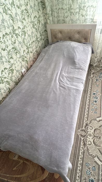 Продаётся односпальная кровать