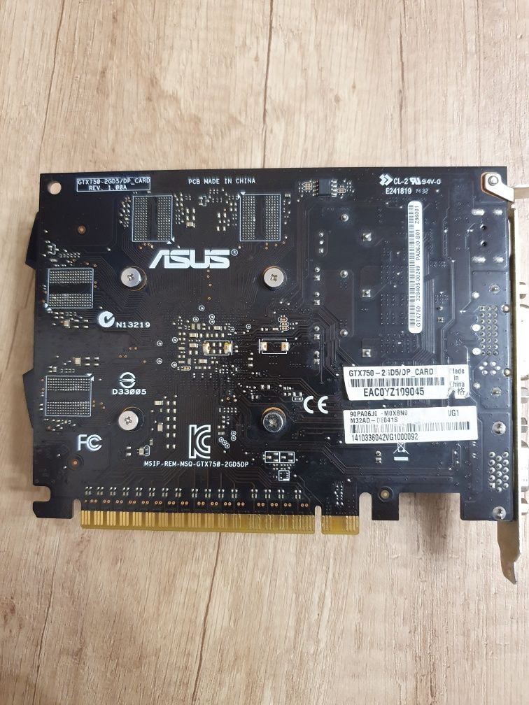 Видео карта Asus GTX 750  2GB