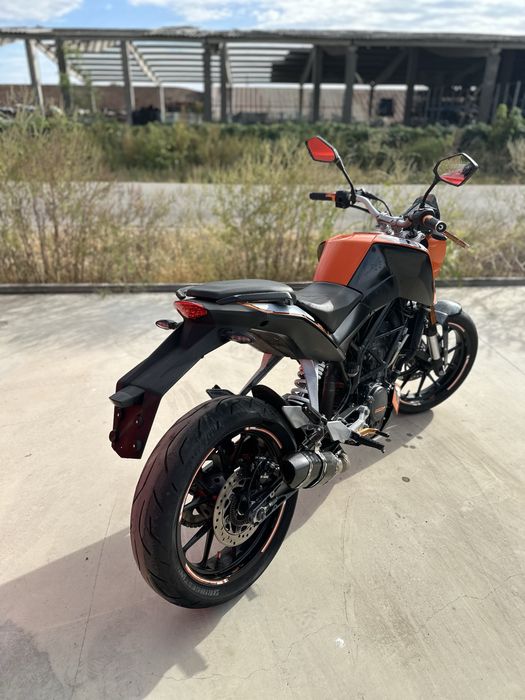 KTM DUKE 125 2015 A1 Usor avariat / inmatriculat