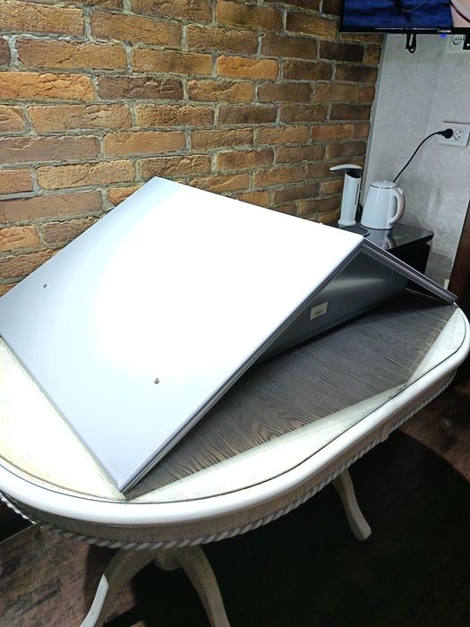 Крыша для собачьей будки. . Листы железа. Новые.