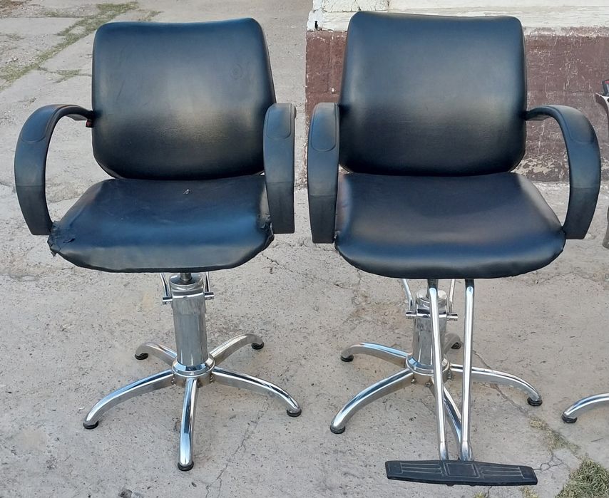 Кресло парикмахерское