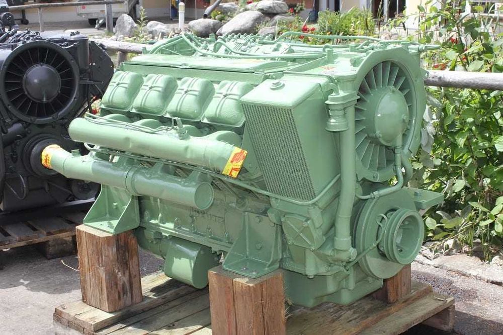 Motor Deutz F8L914 second hand, 8 cilindri in V