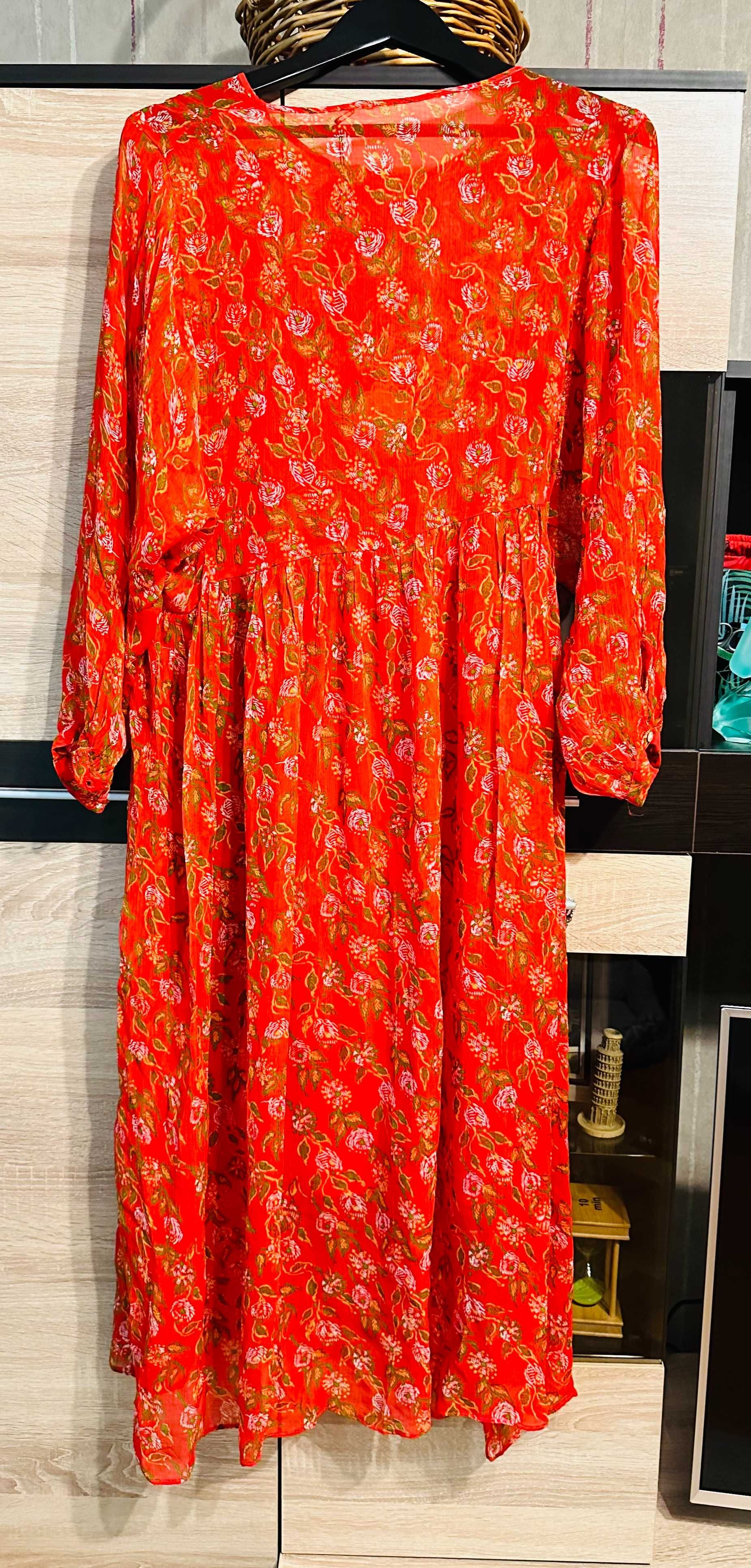 Индийска копринена рокля размер L - Нова