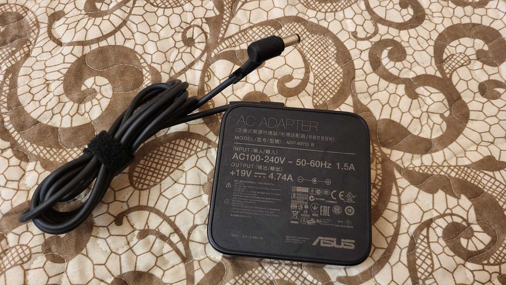 ASUS 90W Incarcator 19V-4.74A   fuctional