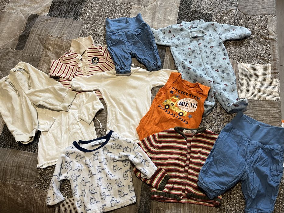 Бебешки дрешки за момче 0-3 м