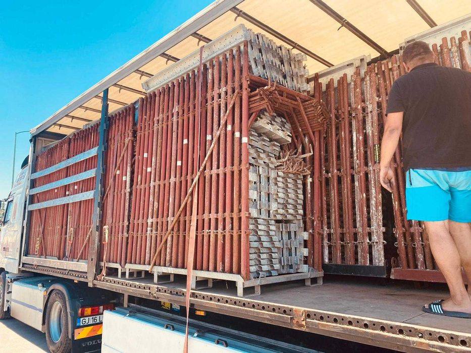 Schela constructii metalica Italia in stoc 460lei/tronson complet