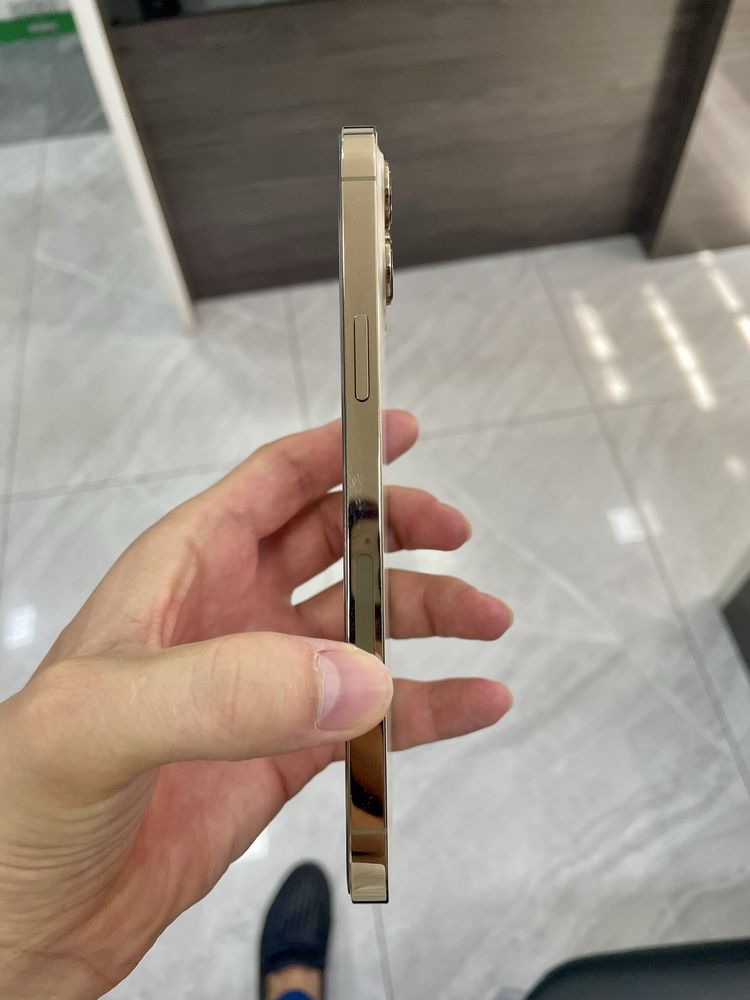 Продается IPHONE 12 PRO MAX GOLD в идеальном состоянии 256Gb