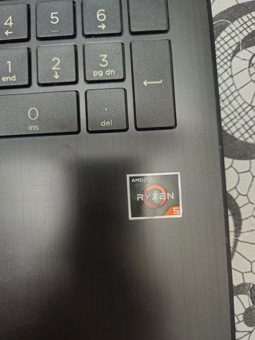 Laptop Hp Ryzen 5
