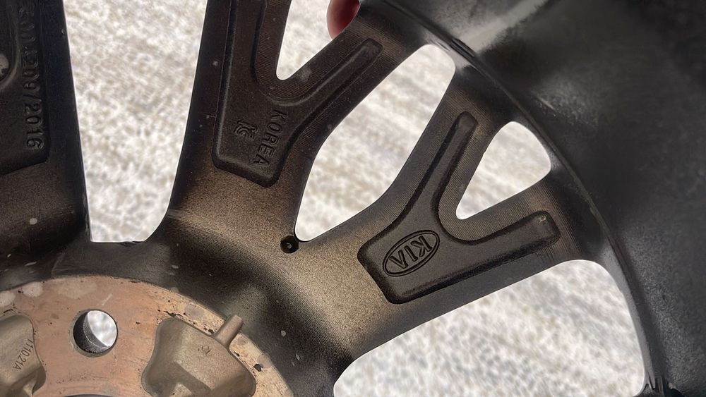 Продам R17 Диски