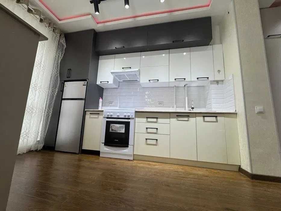 Продам свою 1 комн. квартиру в Ж/К Ассалом Сохил от Голден Хаус.