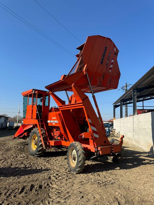 Combina - Bourgoin GX 400 M - recoltat porumb stiuleti - 4x4