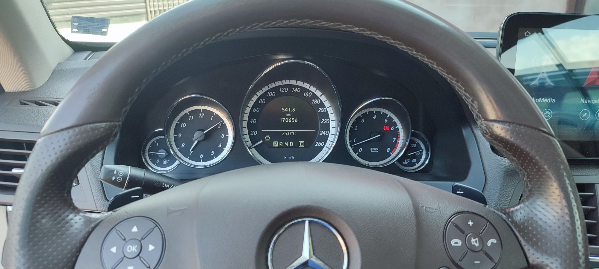 Mercedes E 350 i