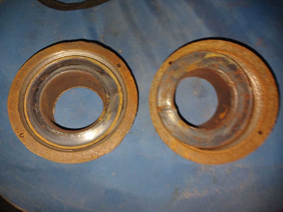 Гайка для трубы.