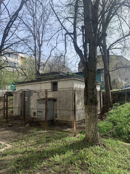 Vand cladire 29 m2+ teren 61m2 CENTRU