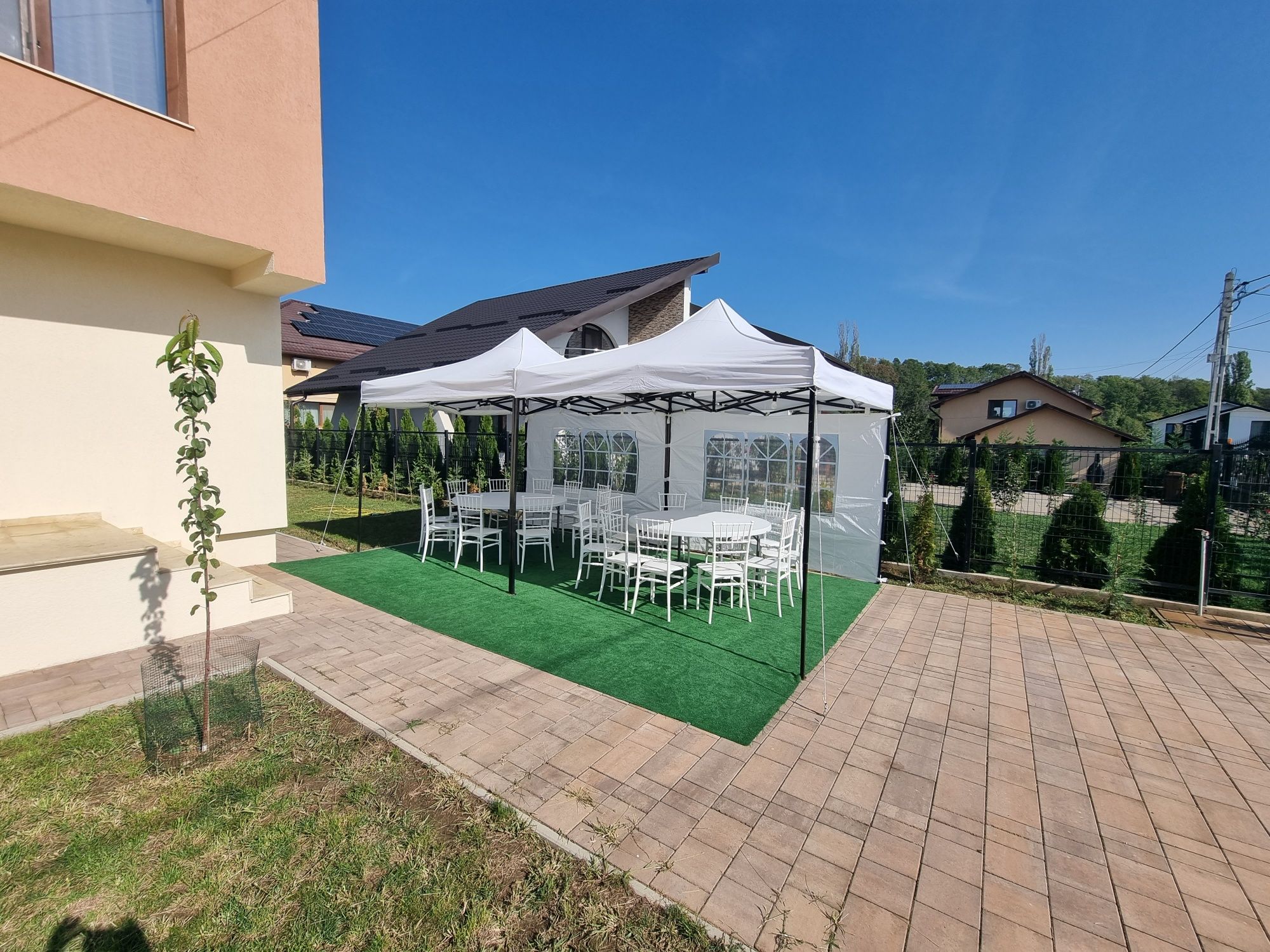 Corturi evenimente Dambovita Vitrine Frigorifice Panou floral Arcada