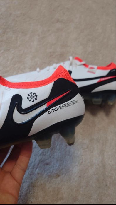 ghete de fotbal nike tiempo acc