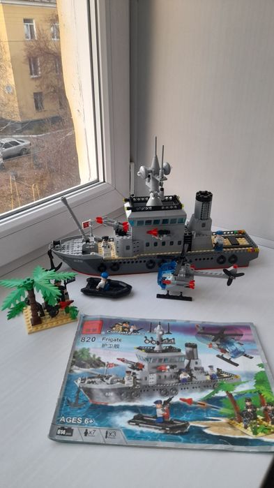 Конструктор лего б/у. Корабль. Цена 7000тенге