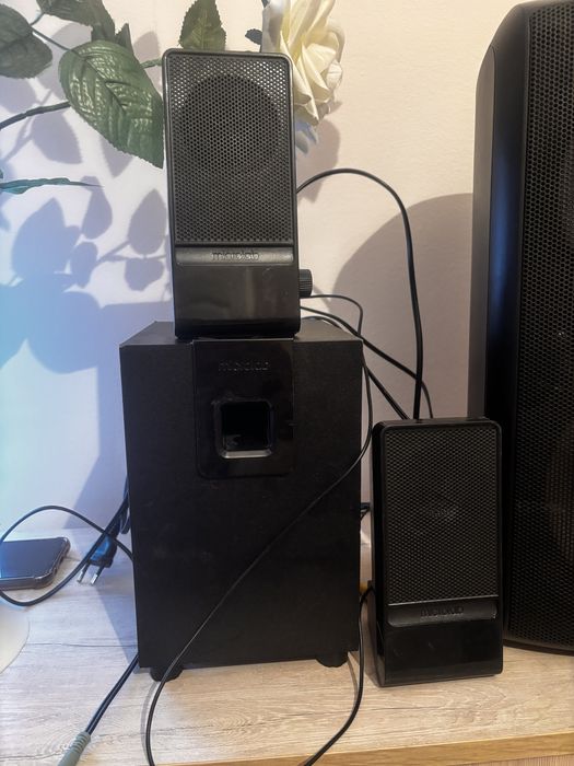 Колонка Microlab в отличном состоянии