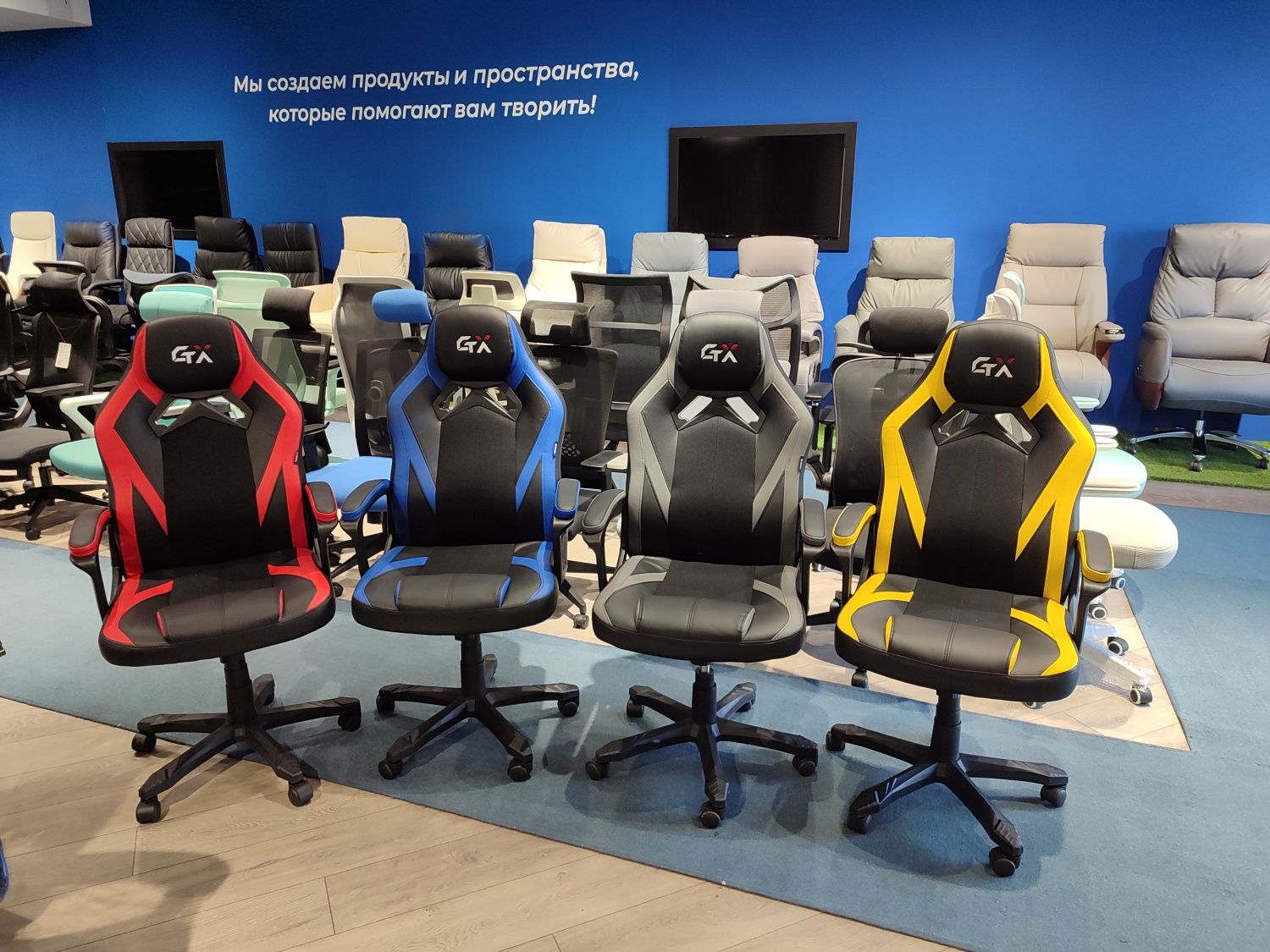 Компьютерные игровые Геймерское кресло модель Соугар Fusion,Armor one,