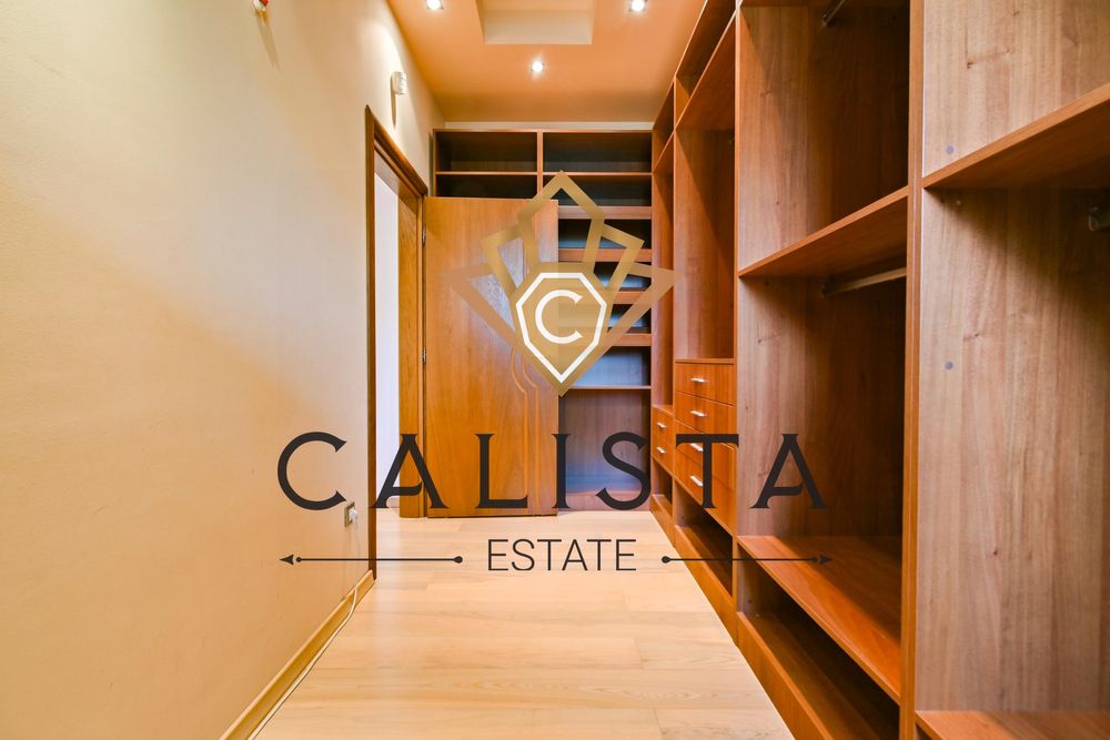 Дава се под наем Четиристаен апартамент в София, Витоша - 300 кв.м за 1790 € - Снимка #9