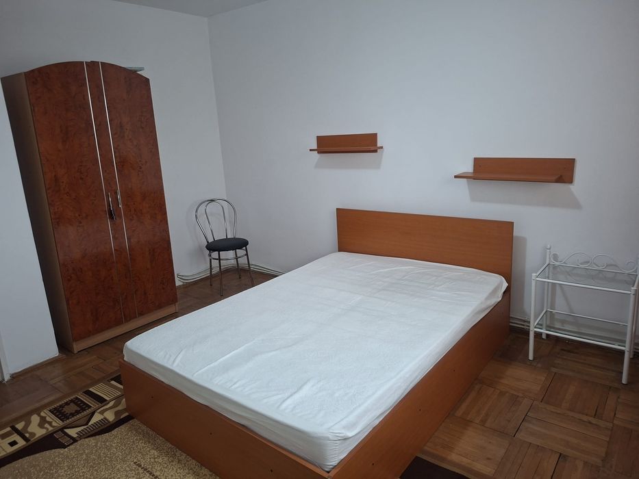 Apartament de inchiriat
