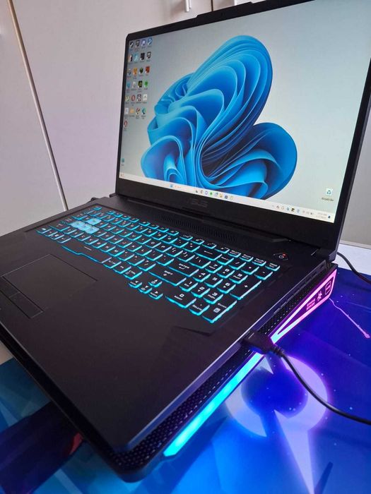 Laptop (Excelent) gaming ASUS TUF F17 FX706 HM