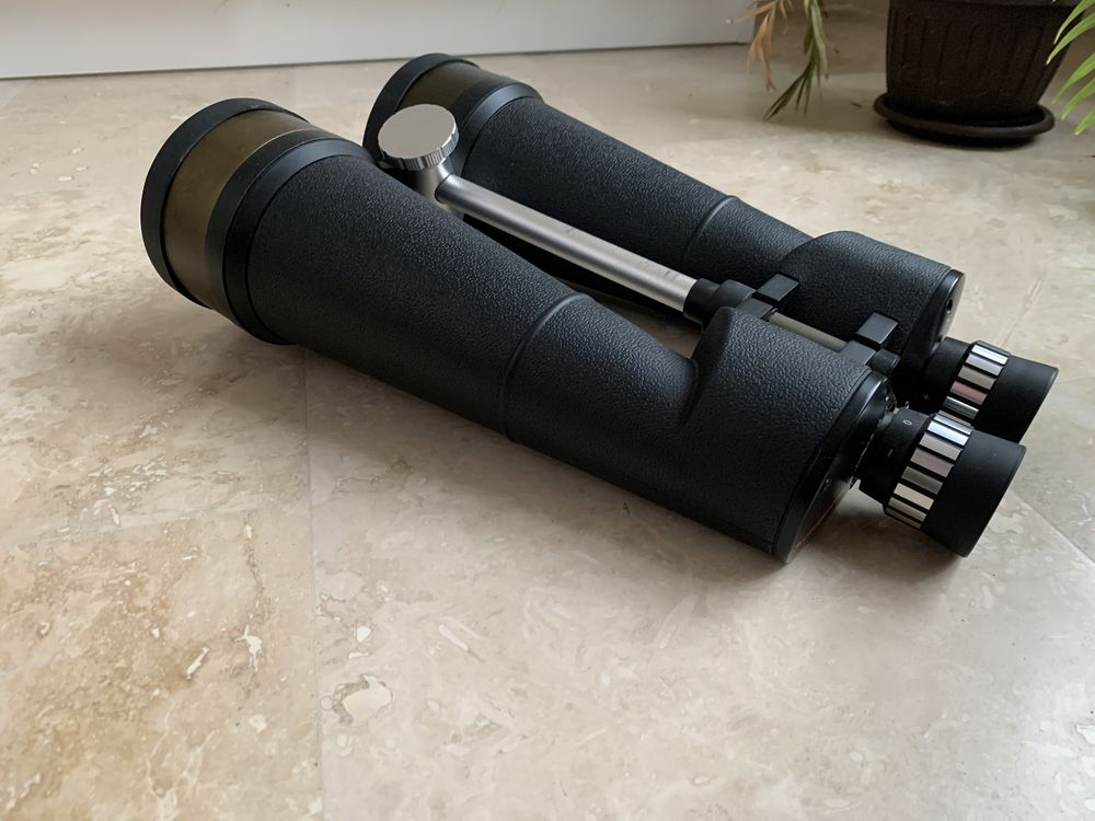 Binoclu celestron 25x100 skymaster