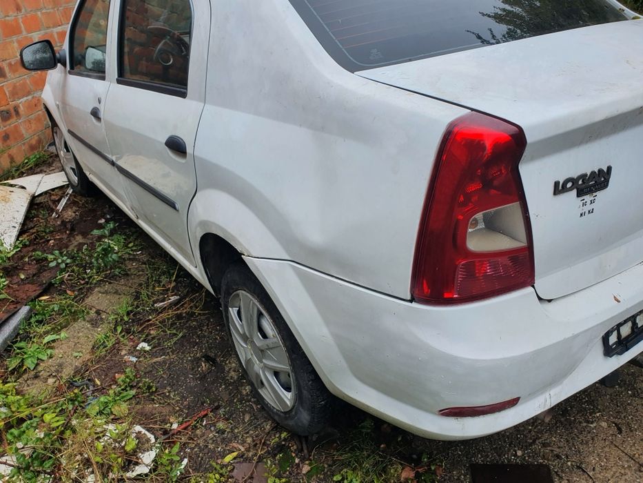 Jante tabla dacia logan r15 cu cauciucuri de iarna 185 65 r15