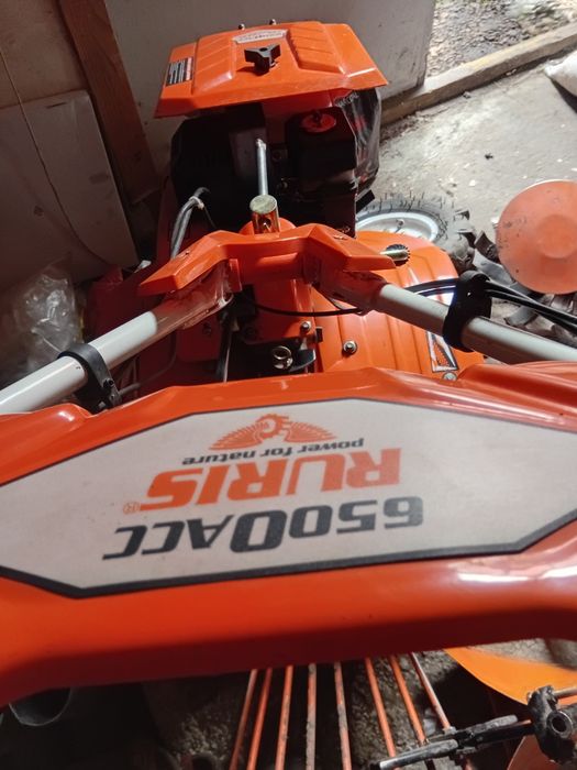 Vind motocultor ruris stare buna functionare pret 3300lei