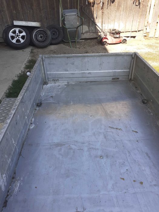 De vînzare remorcă 750 kg