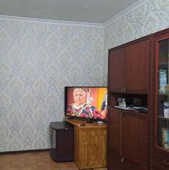 Медгородокда 2-хона 3-этаж яхши жойда