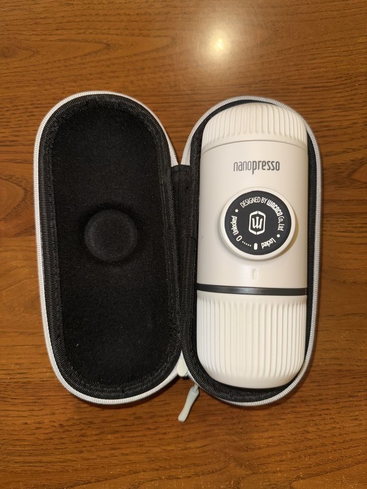 ТОП! Wacaco Nanopresso Chill White кафемашина – чисто нова  с кейс
