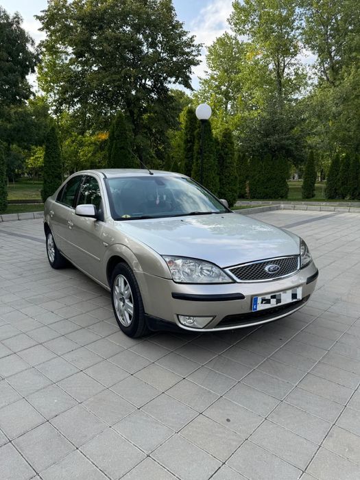 Ford Mondeo 2004 2.0 TDCI