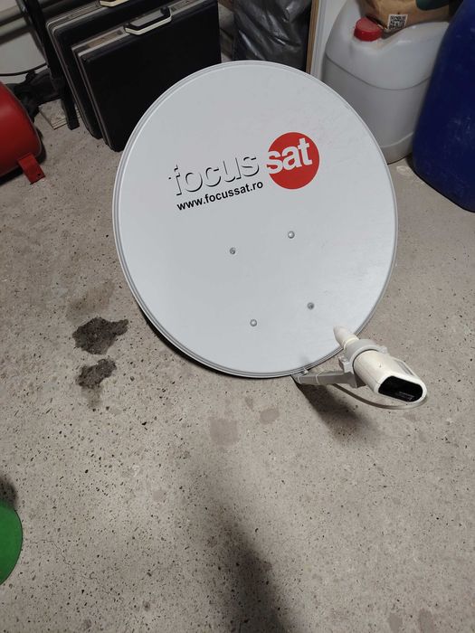 Antena receptie satelit + receiver HD